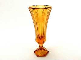 Honey Amber Coin Glass 8&quot; Bud Vase, Footed, Fluted Scalloped Rim, Fostoria Glass - £19.22 GBP