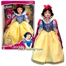 Year 2002 Brass Key Keepsakes 15&quot; Porcelain Doll - SNOW WHITE with Flower Basket - £82.58 GBP