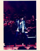 Neil Diamond vintage 1970&#39;s 8x10 press photo in concert in blue sequined shirt - £11.72 GBP