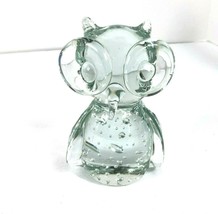 Wide Eyed Owl Art Glass Clear Controlled Bubbles Paperweight Display 4.25&quot; Tall - £21.16 GBP