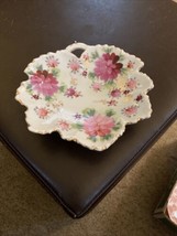 Porcelain Flower Candy Dish WithGold Trim - £6.85 GBP