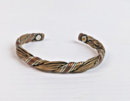 Gold Toned Rope Inspired Metal cuff Bracelet magnetic small - £15.81 GBP