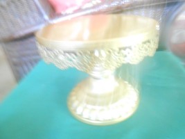 New....Great Gold Metal Cake Stand 8&quot; Diameter - £9.95 GBP