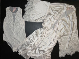 Victoria&#39;s Secret M TEDDY Bodysuit+M/L KIMONO robe COCONUT white lace ivory - £109.01 GBP