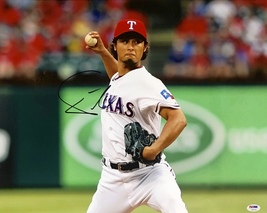 Yu Darvish Autographed Signed 16&#39;&#39; X 20&#39;&#39; Large Photo Texas Rangers PSA/DNA Loa - £79.92 GBP