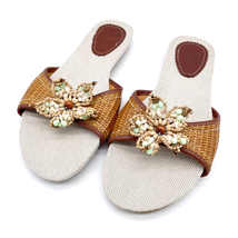 Lands’ End Womens 8.5 Woven Rattan Beaded Sandal Slip On Floral Brown Summer - £15.37 GBP