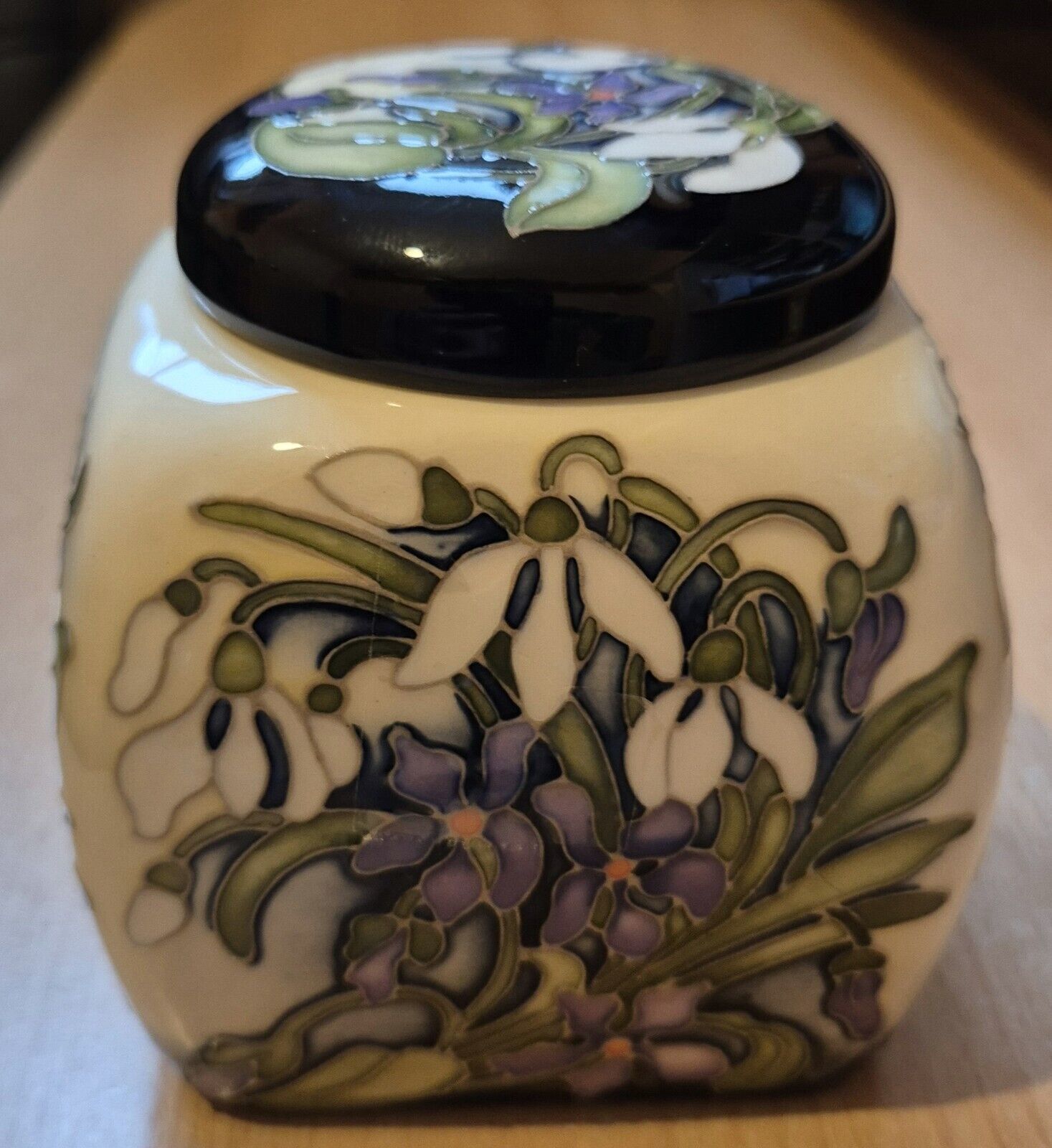 Moorcroft Pottery - Snowdrop Profusion - Limited Edition 30 - Height 10cm - $647.23