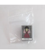 New Beetlejuice Lydia Deitz The Bride Animated Hat Lapel Pin - $129.11 MXN
