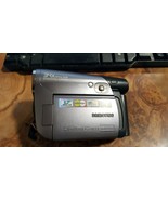 SAMSUNG Digital Cam SC-DC173U Video Camera DVD Camcorder - $279.64 MXN