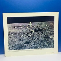Official Nasa photograph 1970 print photo Apollo 12 astronaut ALSEP sola... - $17.71