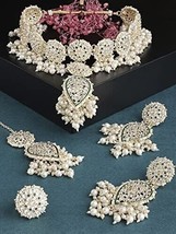 Gold Tone Kundan Pearls Bridal Choker Necklace Earring Maangtikka Jewelry Set - £45.95 GBP
