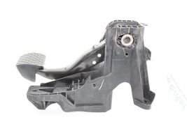 19-20 VOLKSWAGEN JETTA Brake Pedal F1674 image 3