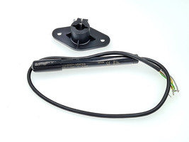 E+E Elektronik EE671-V2XCKA Air Flow Transmitter - $139.00