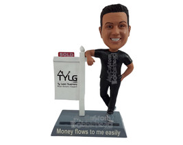 Custom Bobblehead Casual young guy real state agent wearing a round neck t-shirt - £70.52 GBP