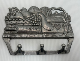 Vintage 1993 Carson Pewter Kitchen Key Towel Holder Wall 3 Hooks Fruit  ... - £9.54 GBP