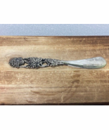 Vintage Cheese Spreader Silverplate Ornate Grape Cluster Handle 5 1/2in" - $7.61