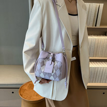Crossbody Bag Women&#39;s New Spring And Summer Portable Bucket Bag High-End Niche S - £27.65 GBP
