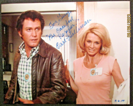 EARL HOLLIMAN AS LT.BILL CROWLEY (POLICE WOMAN) HAND SIGN AUTOGRAPH PHOTO - $123.75