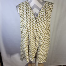 J Jill Button Front Rayon Tank Relaxed Fit Longer in Back Geometric Print Sz L - £14.35 GBP