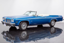 1975 Oldsmobile Delta Royal 88 Convertible POSTER | 24X36 inch | classic car - £17.92 GBP