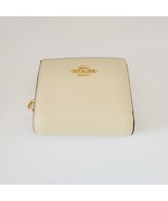 Coach CW790 Snap Wallet Crinkled Patent Leather Small Clutch Pearl - $114.08 CAD