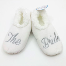 Snoozies Women&#39;s The Bride Slippers Non Skid Soles White Small 5/6 - $12.86