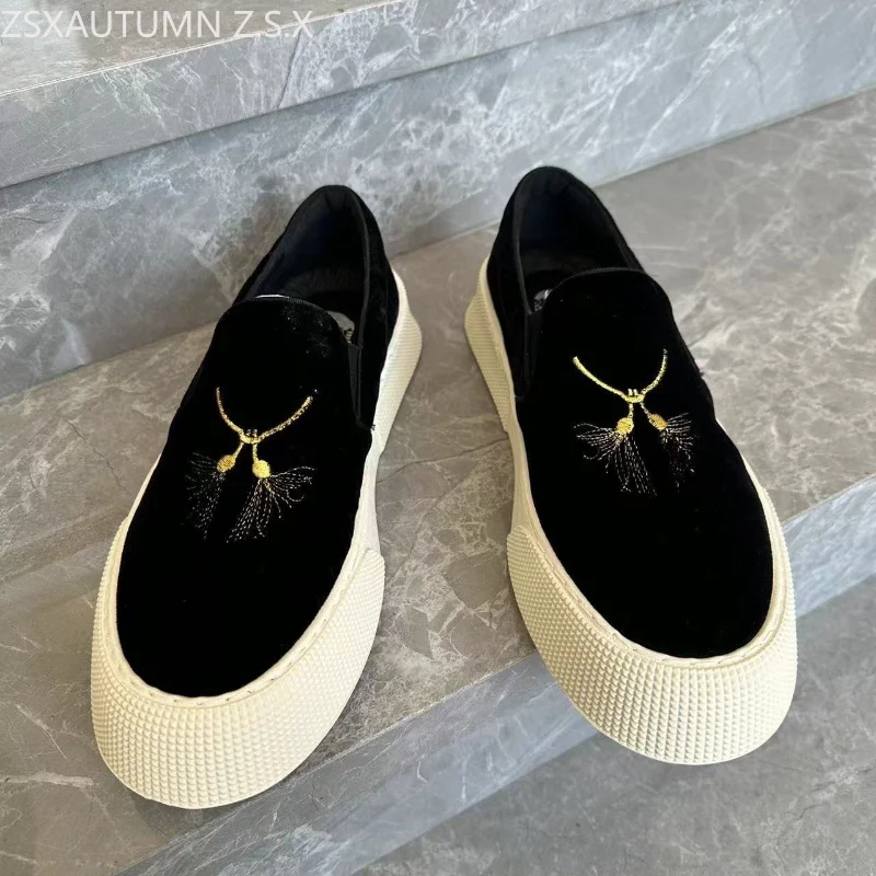 Pring casual shoes man slip on luxury flat skate shoes trend black men loafers platform thumb200