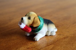 Vtg Flocked Christmas Beagle Dog Nodder Bobble Nodding Head Russ Berrie ... - $265.45 MXN