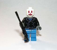 Building Block Joker Robber Henchman with rifle Batman Movie Minifigure Custom T - £4.74 GBP
