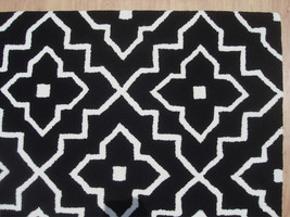 Geometric Style Modern Grey Black Area Rug - 4&#39; x 6&#39; - $249.00
