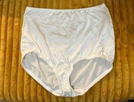 Vintage White Vanity Fair Large/7 Nylon Satin High Waisted Granny Pantie... - €12,74 EUR