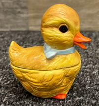 Adorable Baby Duckling w/ Bandana Hand Painted Ceramic Trinket Dish ~ Vi... - £9.90 GBP