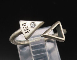 SATYA 25 Silver - Vintage Engraved Single Topaz Triangle Ring Sz 7 - RG2... - £29.00 GBP