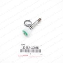 NEW GENUINE OEM TOYOTA GEAR SUB-ASSY, SPEEDOMETER DRIVEN (ATM) 33482-39045 - $35.48