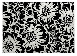 2&#39; X 3&#39; Black and Ivory Floral Washable Non Skid Indoor Outdoor Area Rug - $1,136.07 MXN