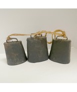 3 Vintage or Antique Metal Cowbells Cow Bells - $1,781.89 MXN
