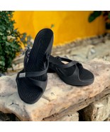 Crocs V Heels Sandals Women’s Size 9 Black Strappy Platform Cross Straps... - $35.53