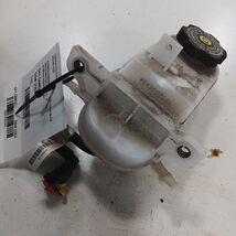 Chevy Trailblazer Brake Master Cylinder Reservoir 2021 2022 2023 - $29.94