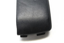2000-2002 MERCEDES S430 S500 W220 FRONT CENTER CONSOLE ARM REST LID BLACK P4565 image 3