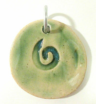 Green &amp; Beige Swirl Large Art Pottery or Ceramic Pendant Estate Find  - £9.41 GBP