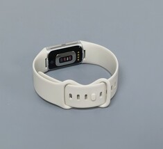 Fitbit Charge 6 GA05185-NA Fitness Tracker - Porcelain/Silver Large Band image 5