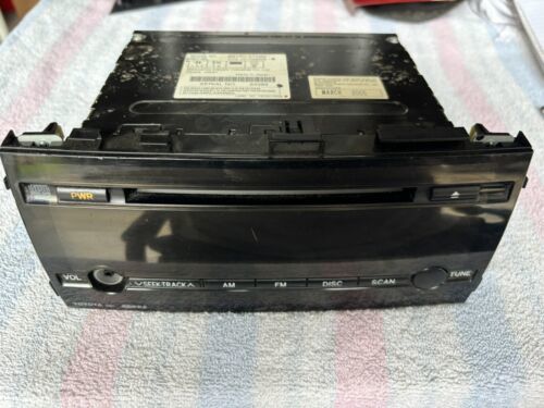 04 05 06 Toyota Prius AM FM Radio CD Player Receiver 86120-47090 - $67.50