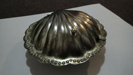 VINTAGE Silver hinged Clam-shell Ash-tray, with top &quot;Pull knob&quot; w/glass insert. - £53.45 GBP