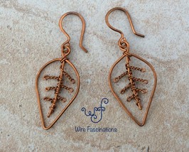 Handmade copper earrings: leaf with coiled veins - £15.92 GBP