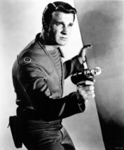 1956&#39;s FORBIDDEN PLANET Leslie Nielsen aims blaster b/w 8x10 action port... - €5,16 EUR