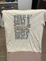 Abercrombie &amp; Fitch Guns N’ Roses Pink Graphic Band Tee Size S - $19.80