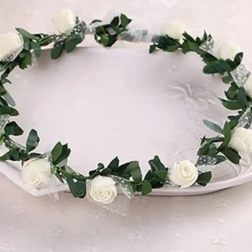 Flower Head Wreath White Adjustable - $3.00