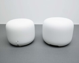 Google Nest Wifi GA00822-US Router and Point - Snow image 4