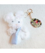 Brush My Rabbit Bag Charm Keychain White - €20,40 EUR