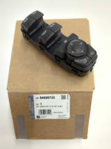 New OEM genuine GM Front Window Mirror Switch Master 2017-2023 models 84699725 - £27.13 GBP